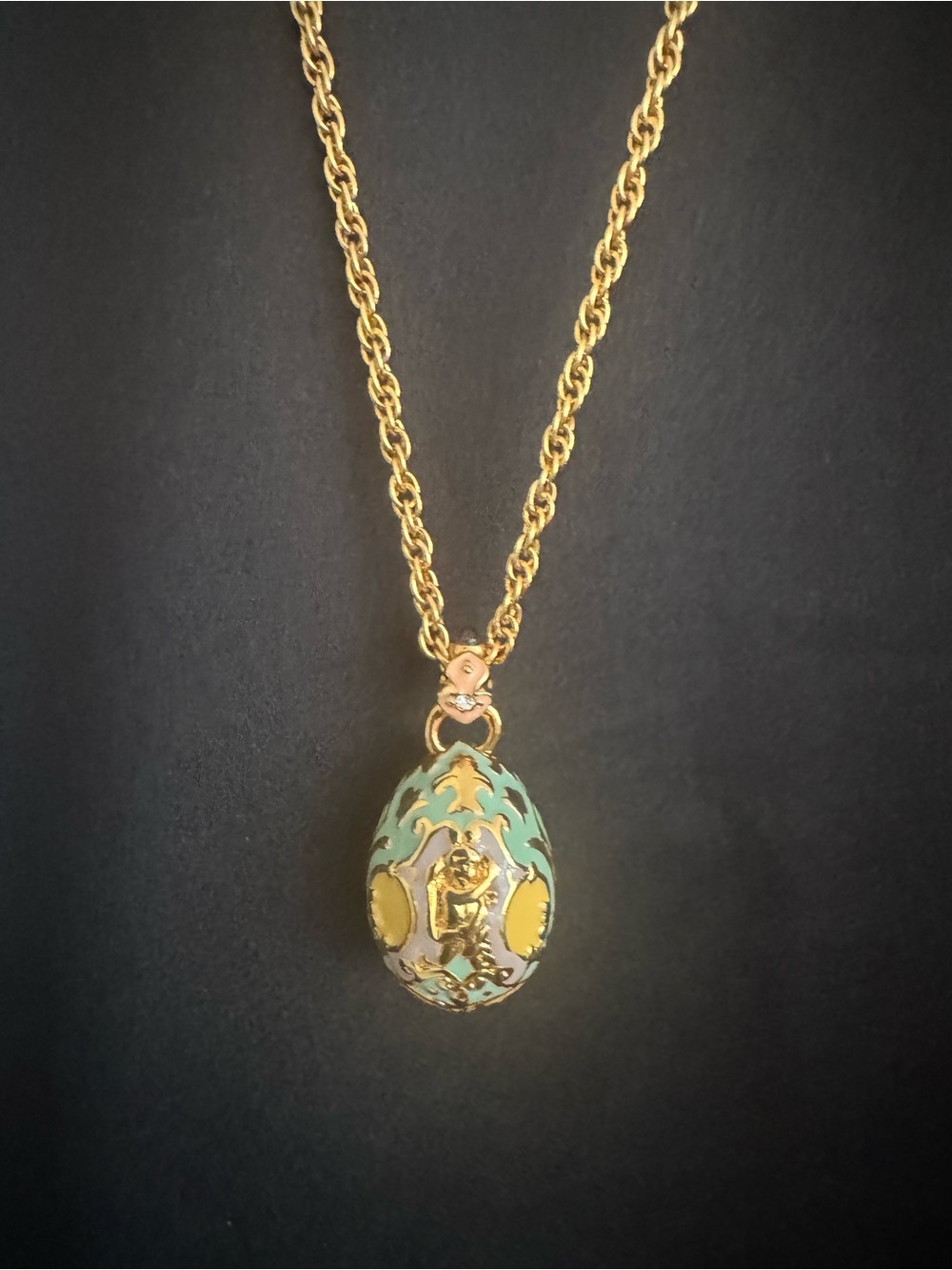 Vintage Joan Rivers Cherub Pastel Egg Pendant Necklace
